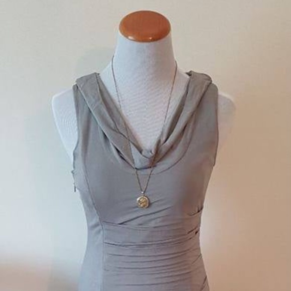 NWOT BCBG Max Azria Dove Grey Dress - Size 6 - Picture 5 of 16